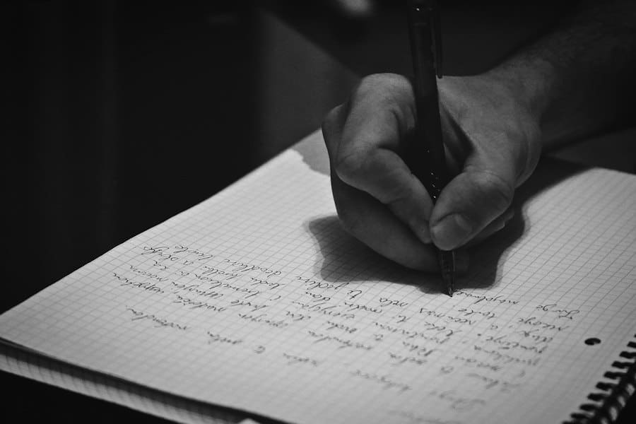 writing thematic statement novel